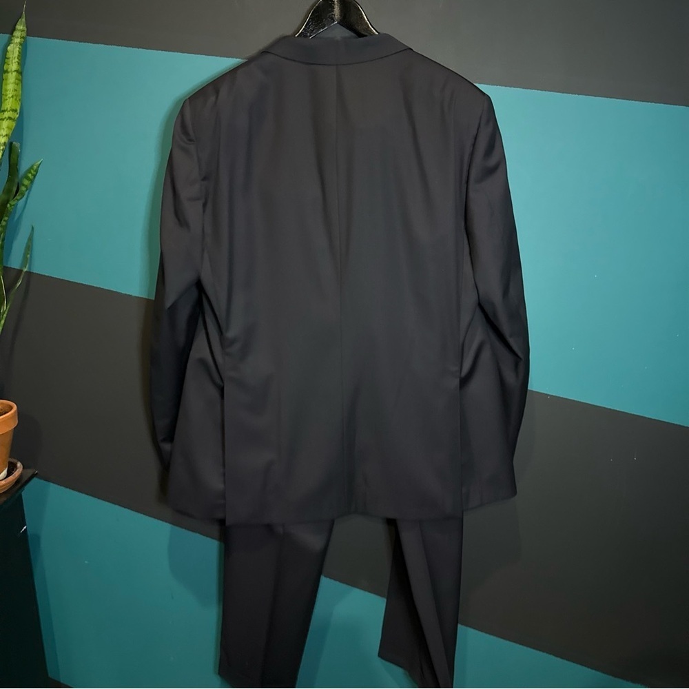 Men's Classic Black Pinstripe Suit - Picture 3 of 16